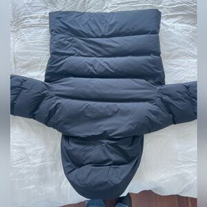 The super puff black Small artitzia jacket (2024). Very good condition